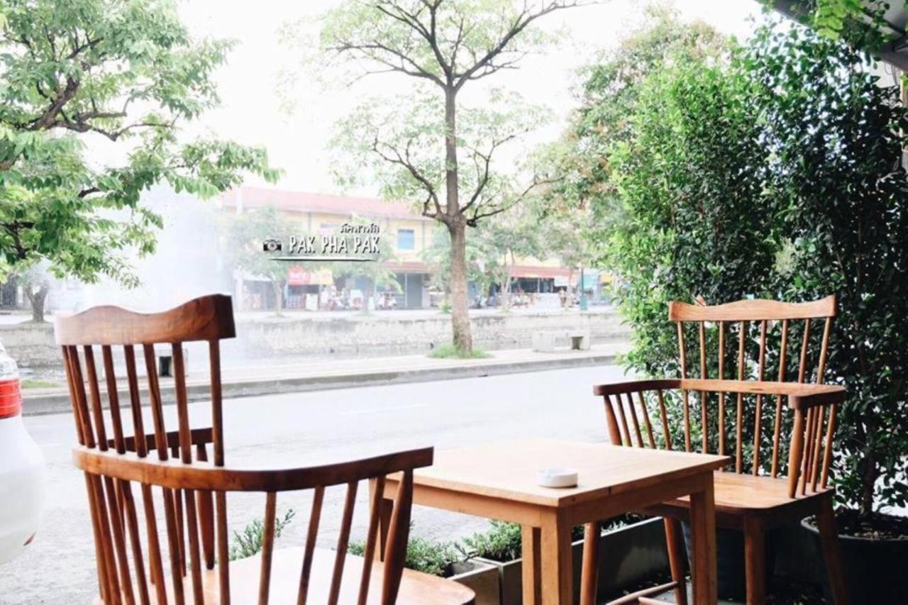 Oon Poshtel X Cafe Vandrehjem Chiang Mai Eksteriør billede